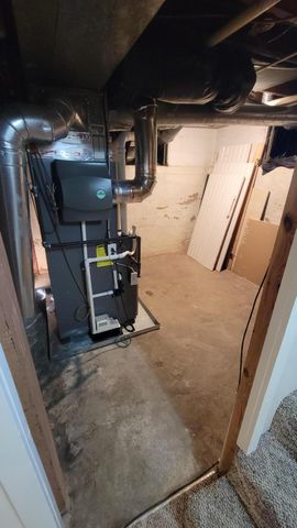 112 N Lincoln Avenue, Three Rivers City, MI 49093