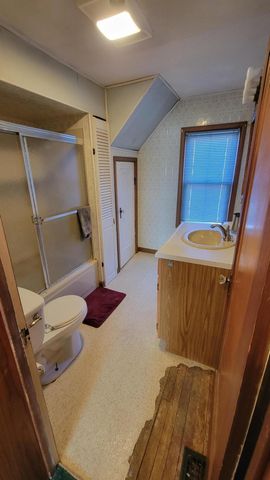 112 N Lincoln Avenue, Three Rivers City, MI 49093