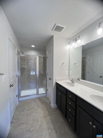 2415 RENEWAL RD, Charlottesville, VA 22902