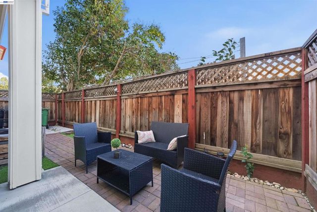 34936 Machado Cmn, Fremont, CA 94555