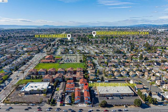 34936 Machado Cmn, Fremont, CA 94555