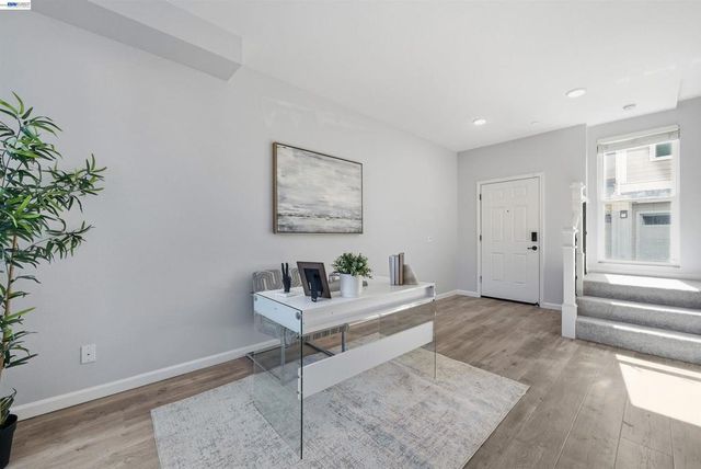 34936 Machado Cmn, Fremont, CA 94555