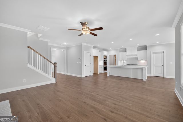 5583 Spring Street, Flowery Branch, GA 30542