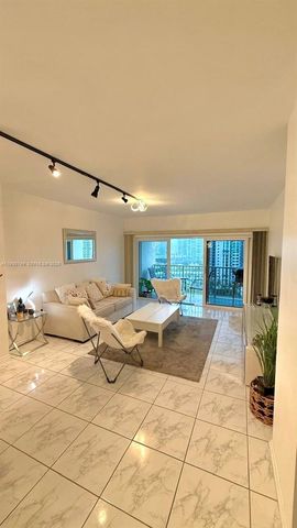 300 Bayview Dr 1603, Sunny Isles Beach, FL 33160