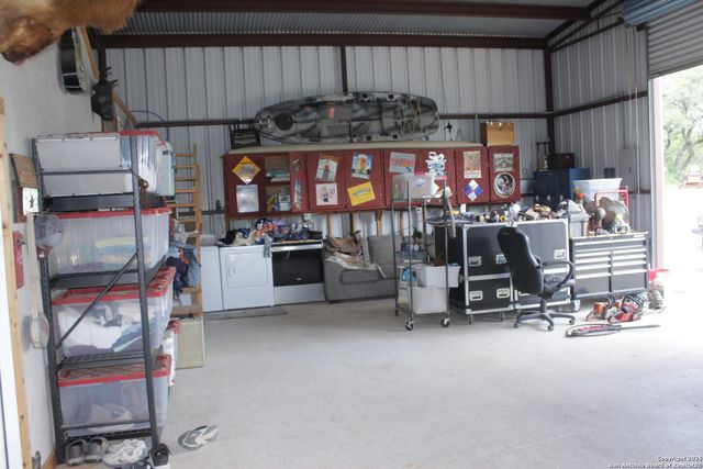 276 Fm 2748, Concan, TX 78838