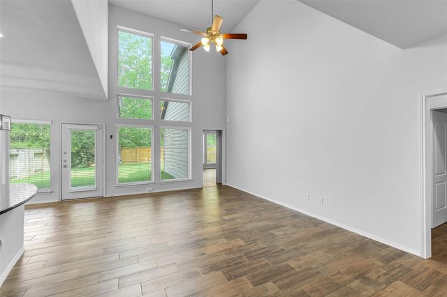 218 Kinnerly Peak Place, Montgomery, TX 77316