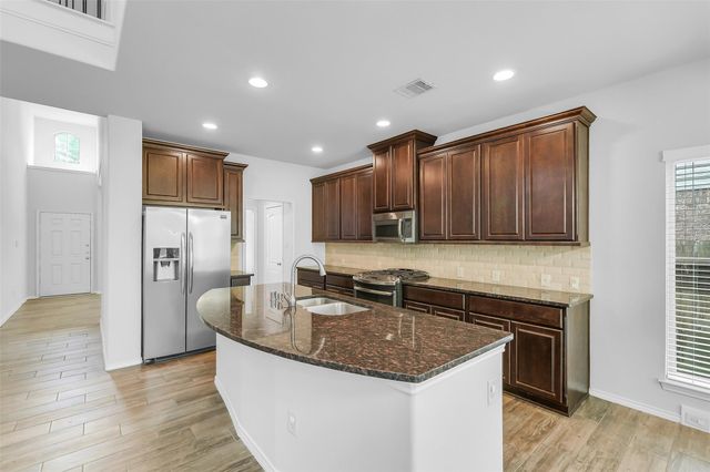 218 Kinnerly Peak Place, Montgomery, TX 77316