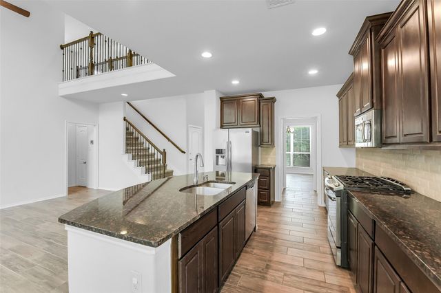 218 Kinnerly Peak Place, Montgomery, TX 77316