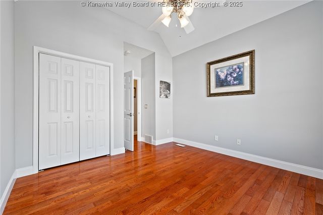 5002 Rosecrest Drive, Hurricane, WV 25526