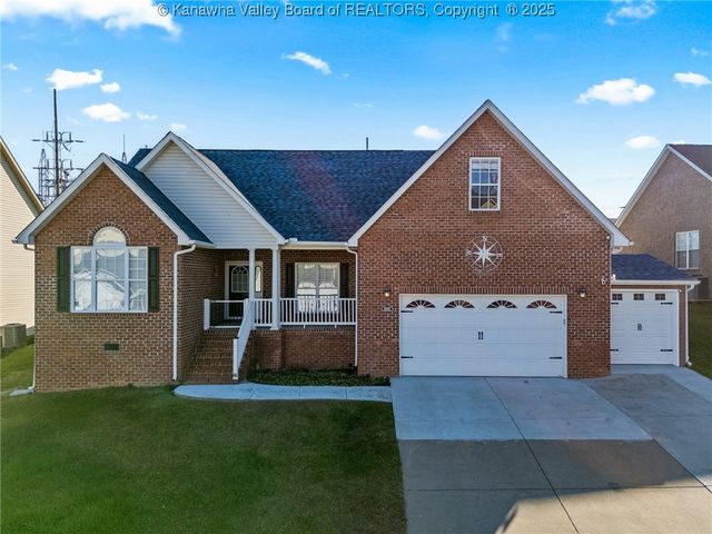 5002 Rosecrest Drive, Hurricane, WV 25526