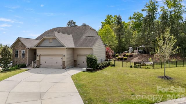 4708 Summerside Drive, Clover, SC 29710