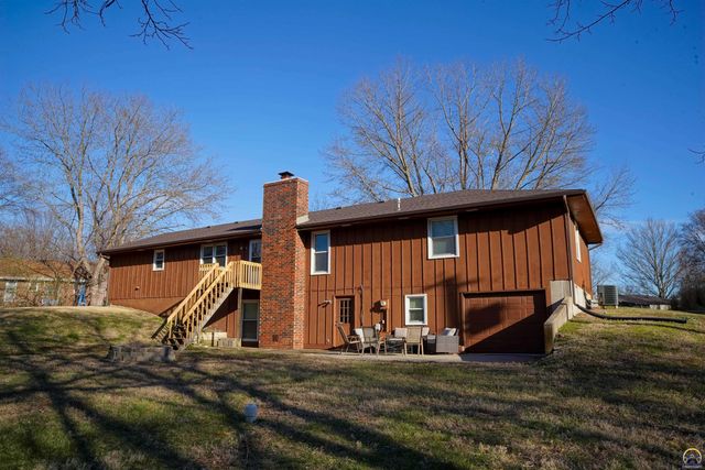 5125 NW Kendall CT, Topeka, KS 66618