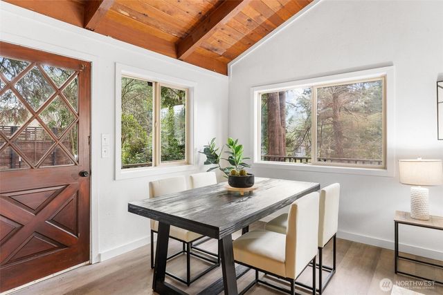 480 E Lakeshore Drive E, Shelton, WA 98584