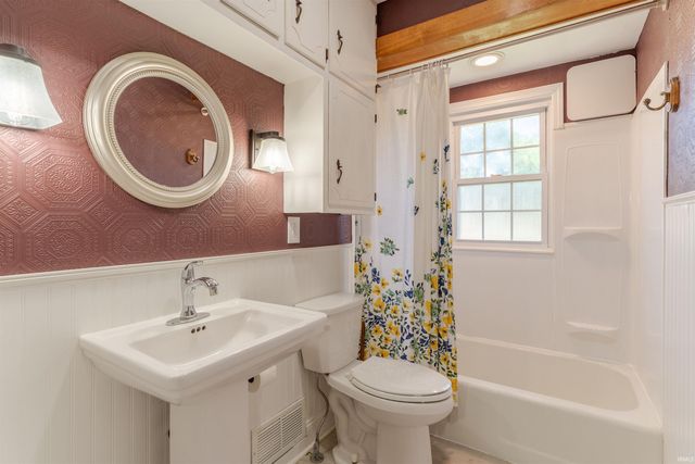 830 Joan Avenue, Evansville, IN 47711