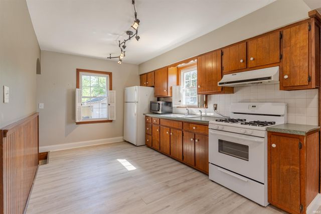 830 Joan Avenue, Evansville, IN 47711