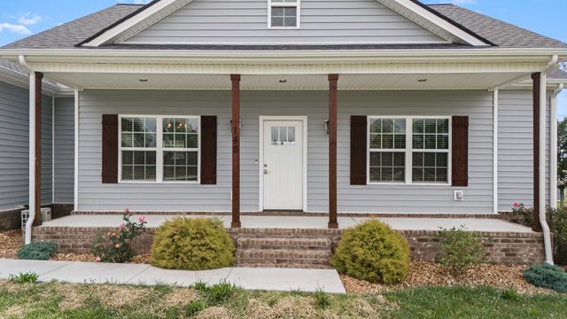 148 Oak Tree Dr, Mcminnville, TN 37110