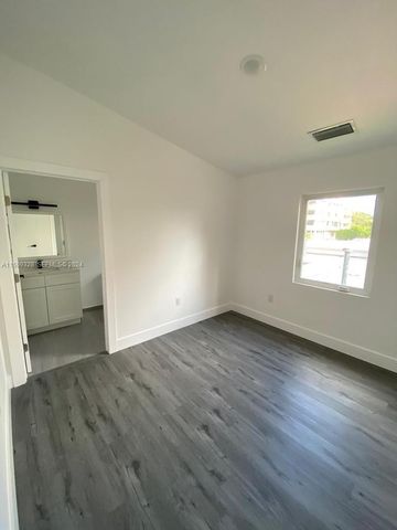 190 NW 57th Street, Miami, FL 33127