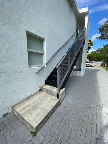 190 NW 57th Street, Miami, FL 33127