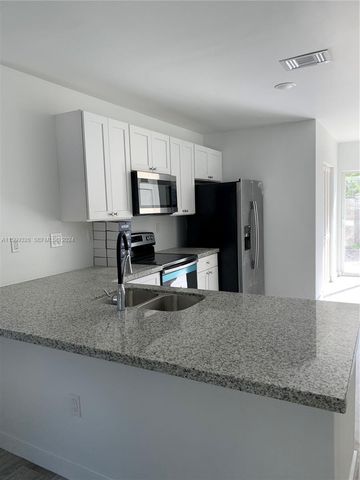 190 NW 57th Street, Miami, FL 33127