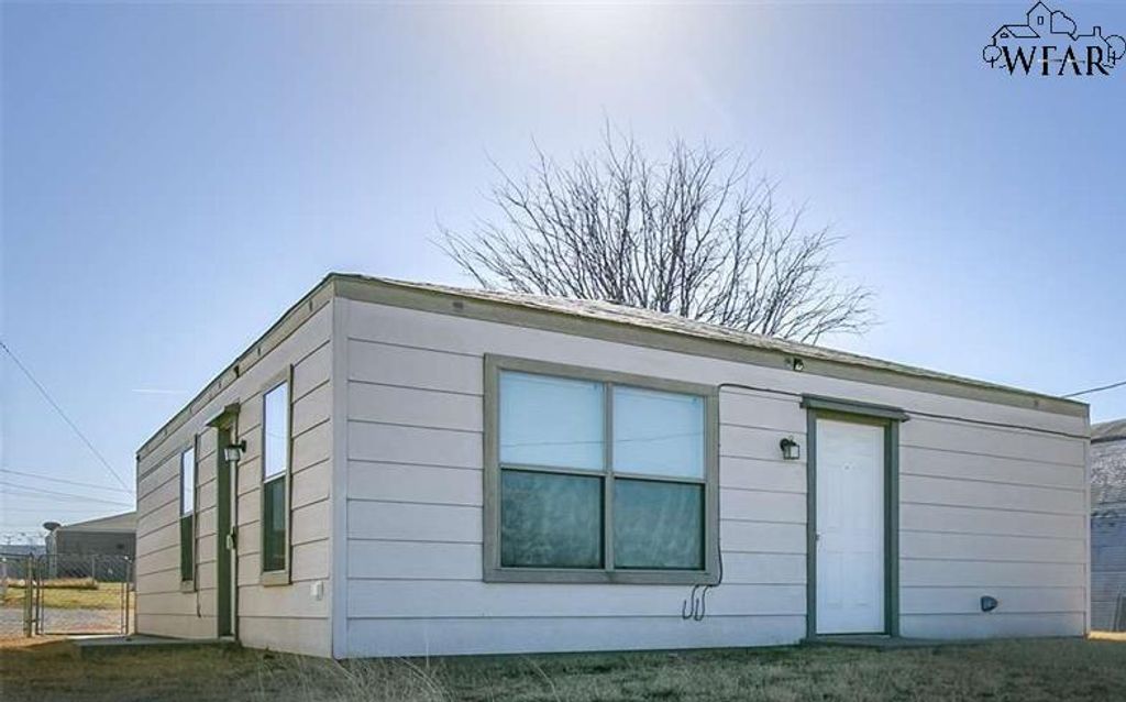 1703 6TH STREET, Wichita Falls, TX 76301