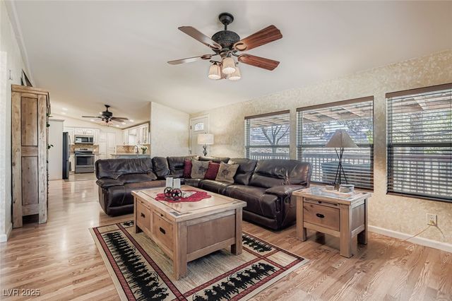 12992 State Hwy 160 Road, Las Vegas, NV 89161