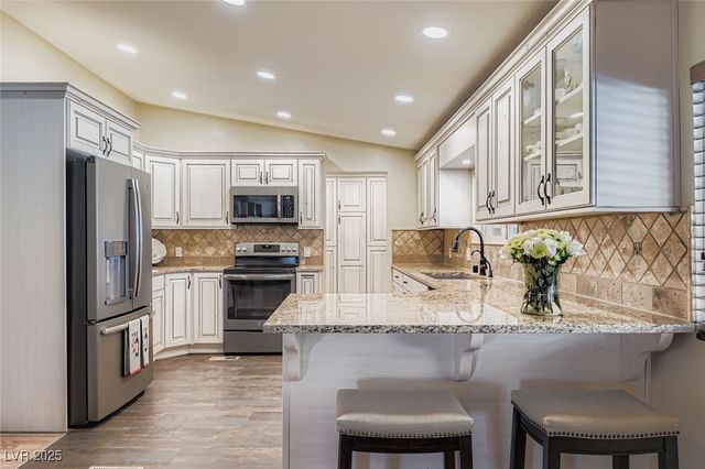 12992 State Hwy 160 Road, Las Vegas, NV 89161