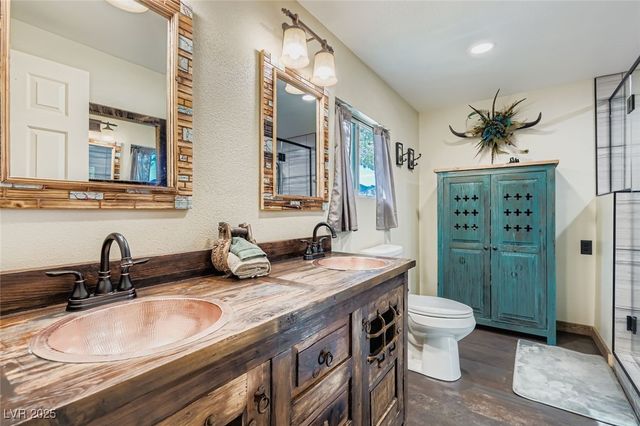 12992 State Hwy 160 Road, Las Vegas, NV 89161