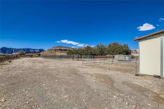 12992 State Hwy 160 Road, Las Vegas, NV 89161