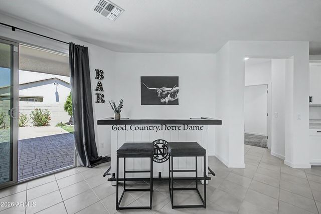 17870 W GAMBIT Trail, Surprise, AZ 85387