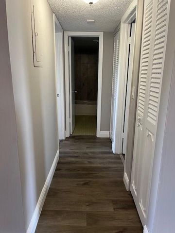 1025 SE 3rd Avenue 303, Dania Beach, FL 33004