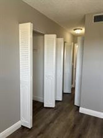 1025 SE 3rd Avenue 303, Dania Beach, FL 33004