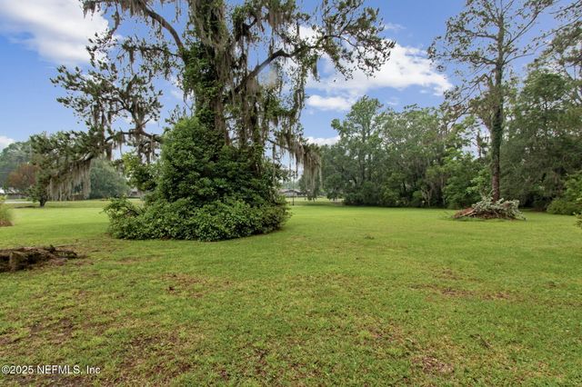 45071 HODGES Road, Callahan, FL 32011