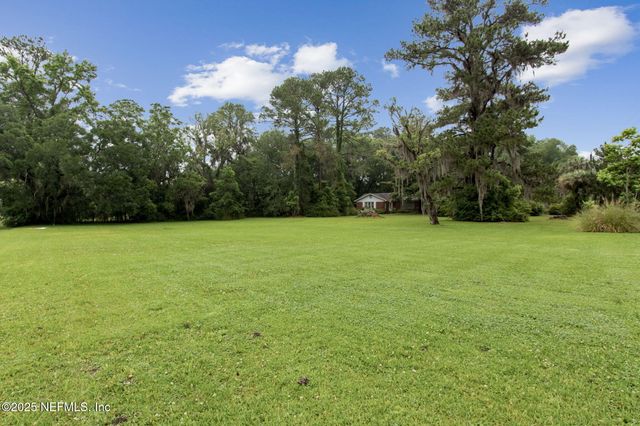 45071 HODGES Road, Callahan, FL 32011