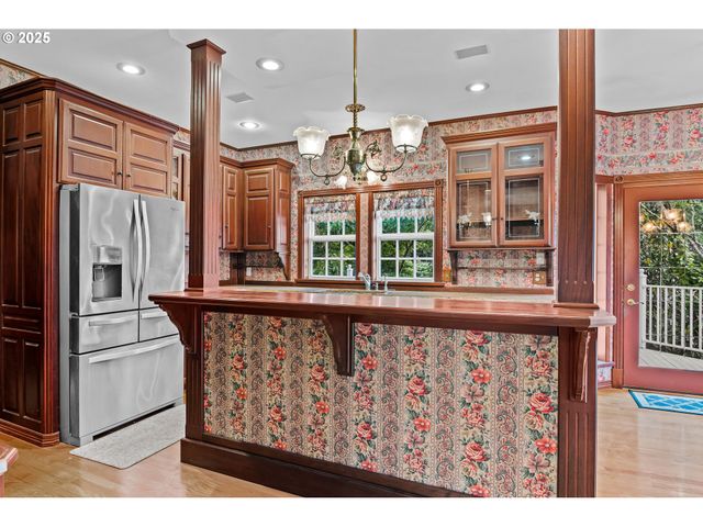2409 SUNRISE St, Kelso, WA 98626