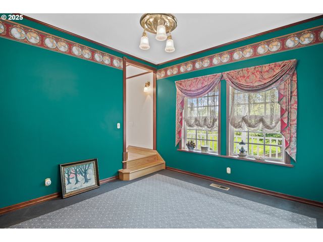 2409 SUNRISE St, Kelso, WA 98626