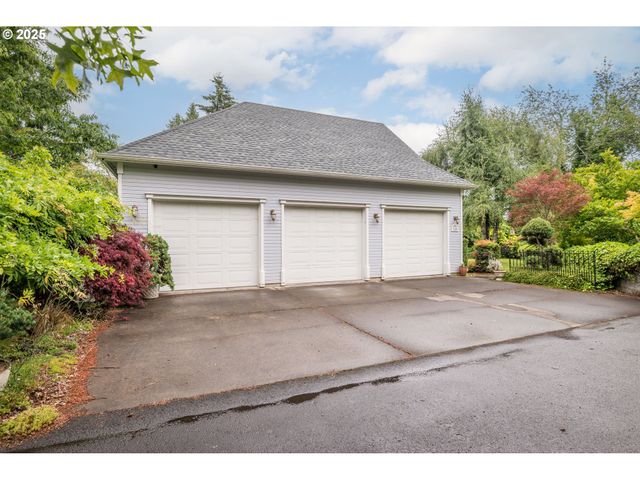 2409 SUNRISE St, Kelso, WA 98626