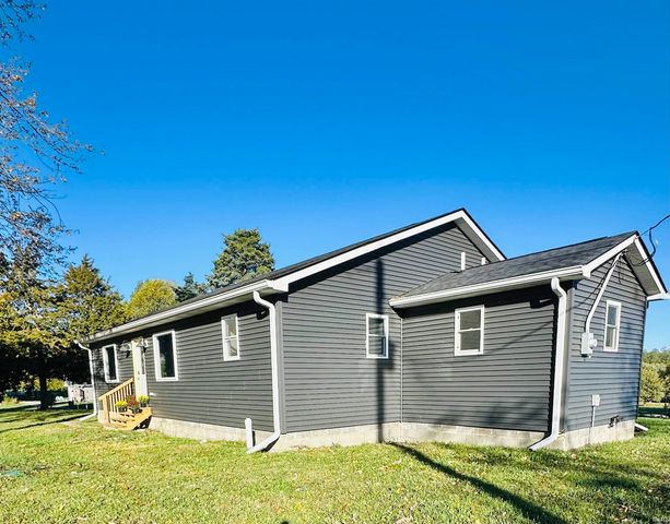 1062 N Mill Street, New Castle, IN 47362