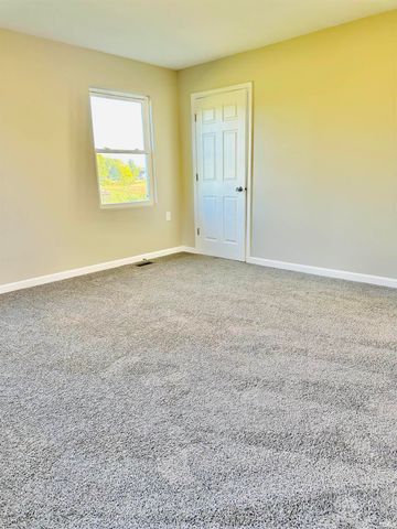 1062 N Mill Street, New Castle, IN 47362