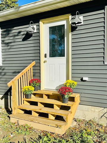 1062 N Mill Street, New Castle, IN 47362