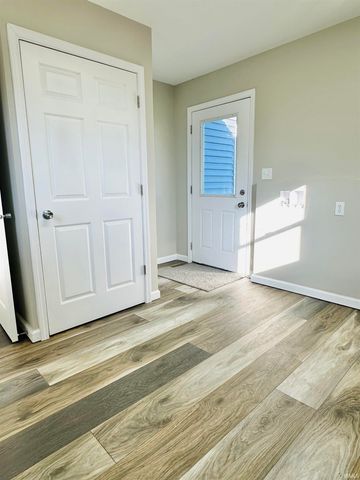 1062 N Mill Street, New Castle, IN 47362