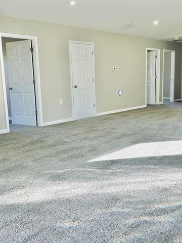 1062 N Mill Street, New Castle, IN 47362