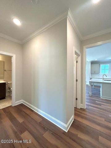 102 Whispering Pine Lane, Holly Ridge, NC 28445