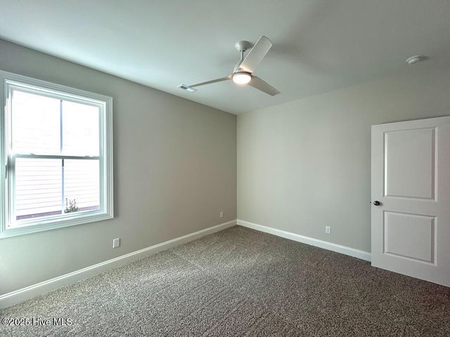 102 Whispering Pine Lane, Holly Ridge, NC 28445