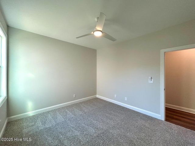 102 Whispering Pine Lane, Holly Ridge, NC 28445