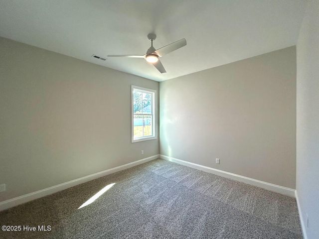 102 Whispering Pine Lane, Holly Ridge, NC 28445