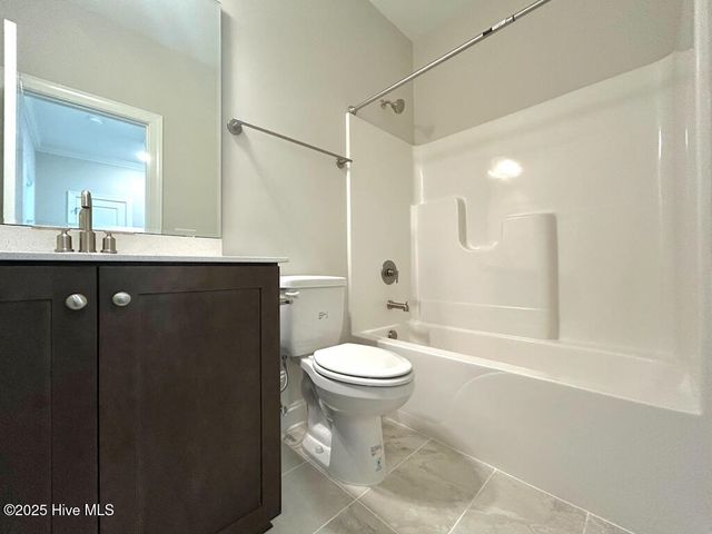 102 Whispering Pine Lane, Holly Ridge, NC 28445