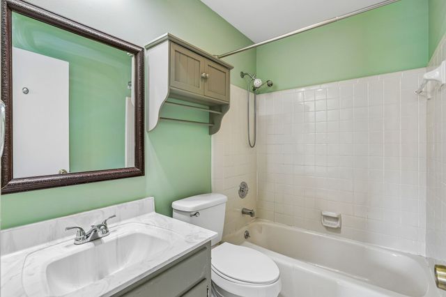 328 Hickory Pl, Nashville, TN 37214