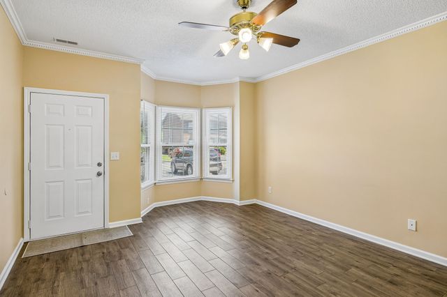 328 Hickory Pl, Nashville, TN 37214