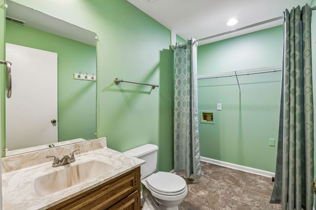 328 Hickory Pl, Nashville, TN 37214
