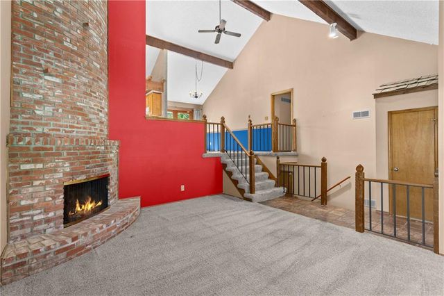 8075 Colony Lane, Lenexa, KS 66215